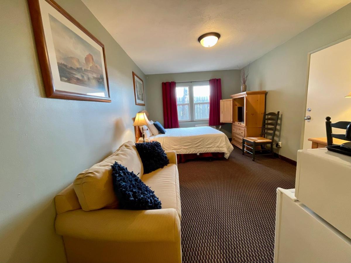Rugged Country Lodge Pendleton Extérieur photo