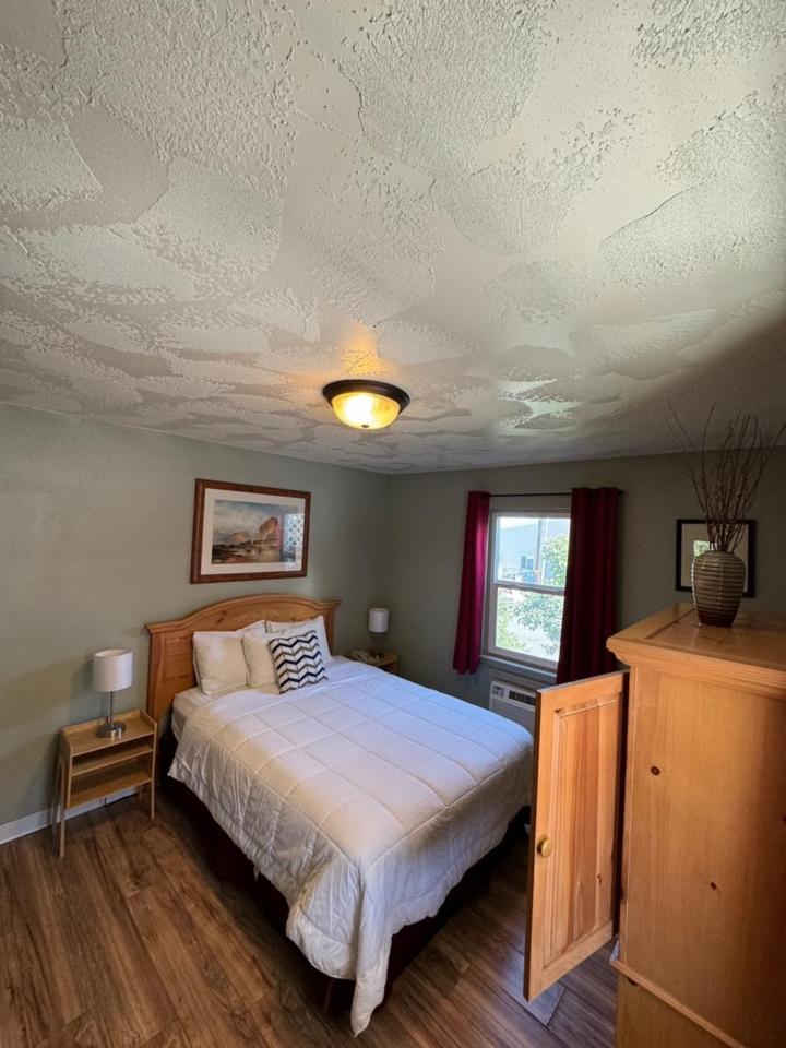 Rugged Country Lodge Pendleton Extérieur photo