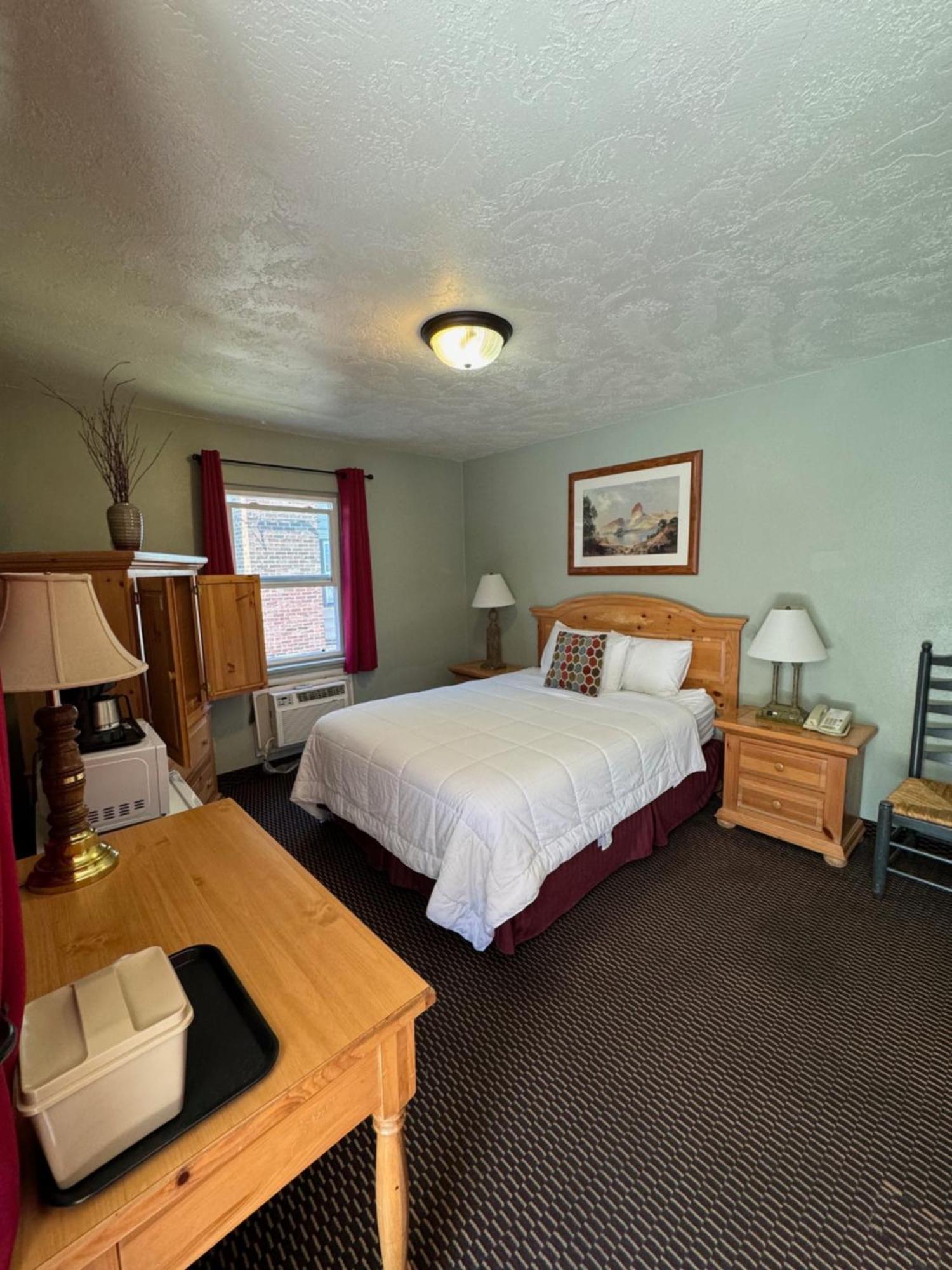 Rugged Country Lodge Pendleton Extérieur photo